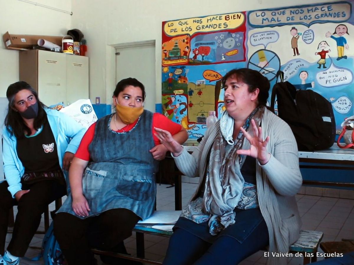 Crítica de “El vaivén de las escuelas”, un documental para repensar la educación post pandemia