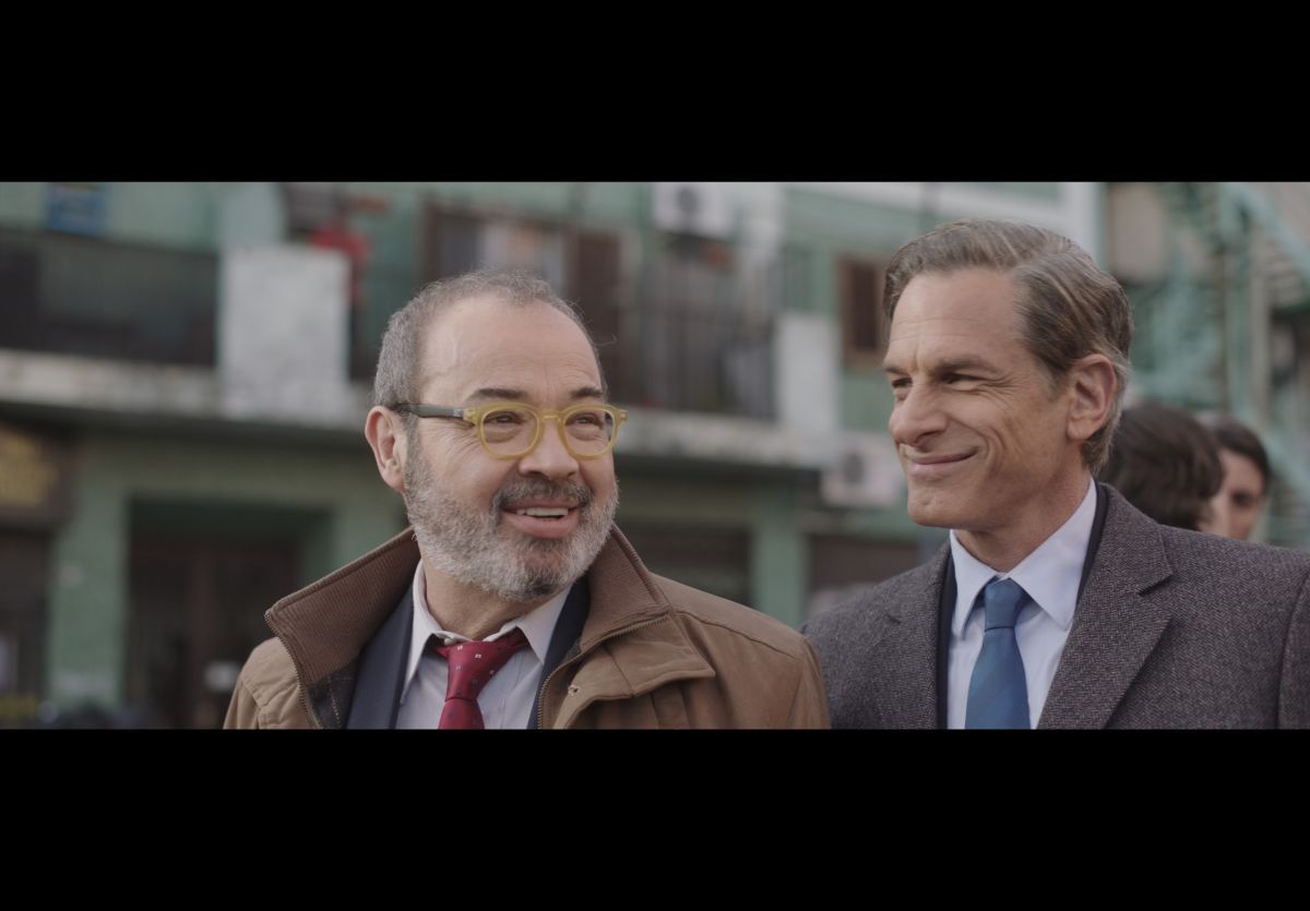 Diego Peretti y un elenco estelar en "Doble Discurso", la nueva película de Hernán Guerschuny