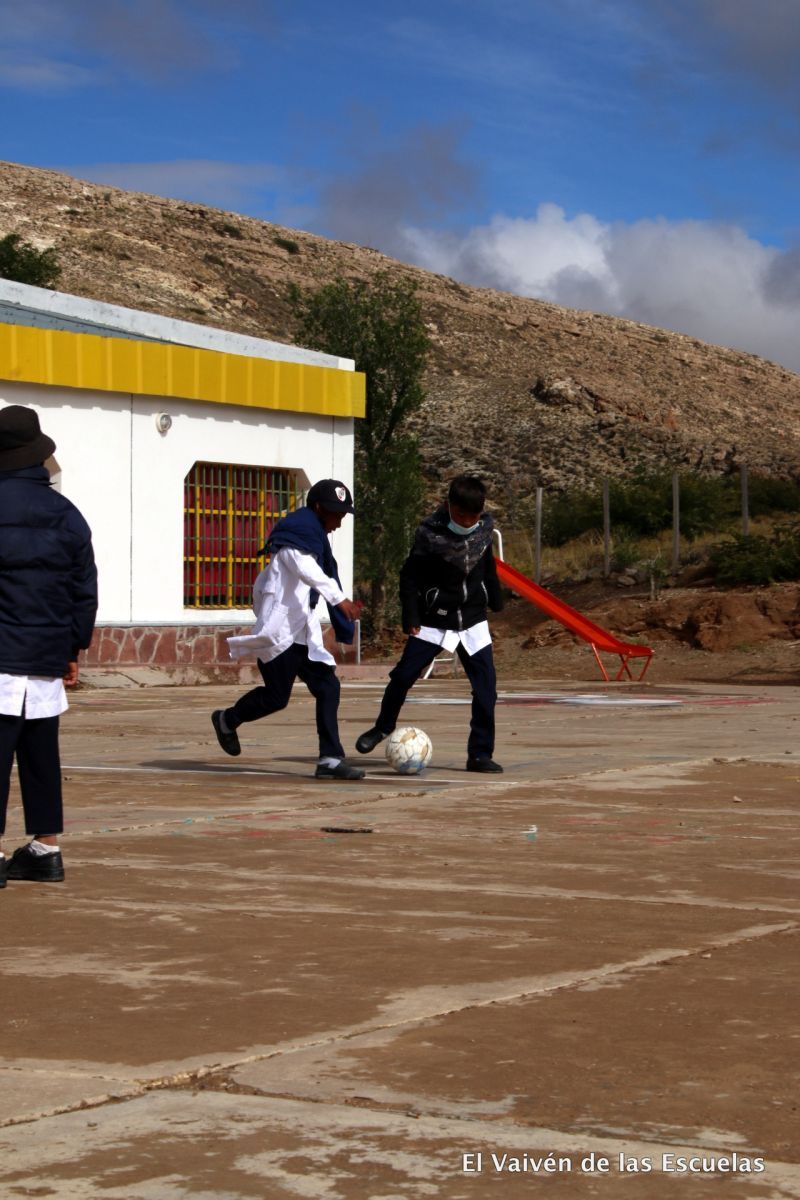 Crítica de “El vaivén de las escuelas”, un documental para repensar la educación post pandemia