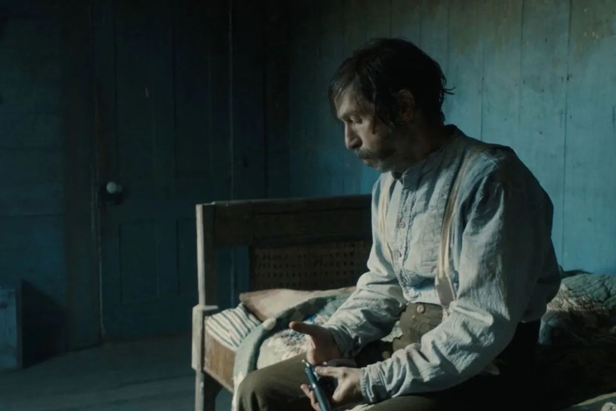 Crítica de “La leyenda regresa”, gran western crepuscular con Tim Blake Nelson