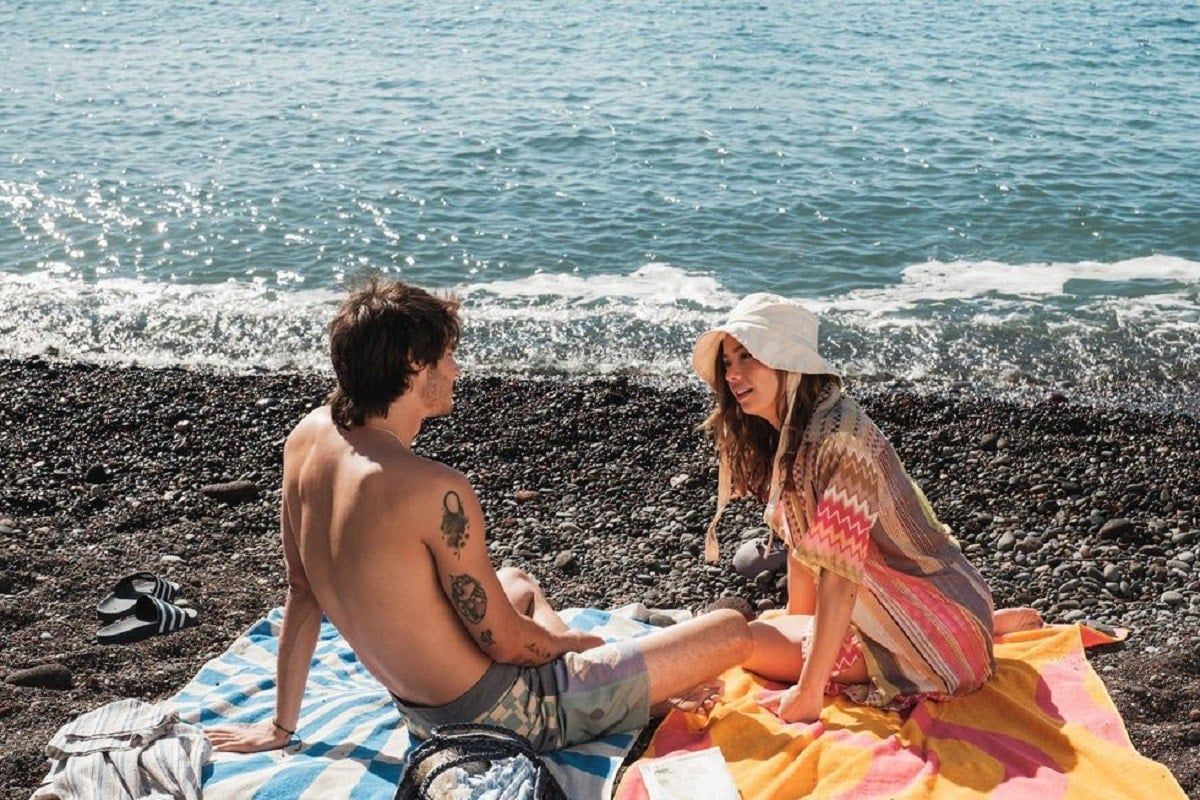 Crítica de "Un cuento perfecto", Anna Castillo y Álvaro Mel atrapados en un bucle de clichés y anacronismos