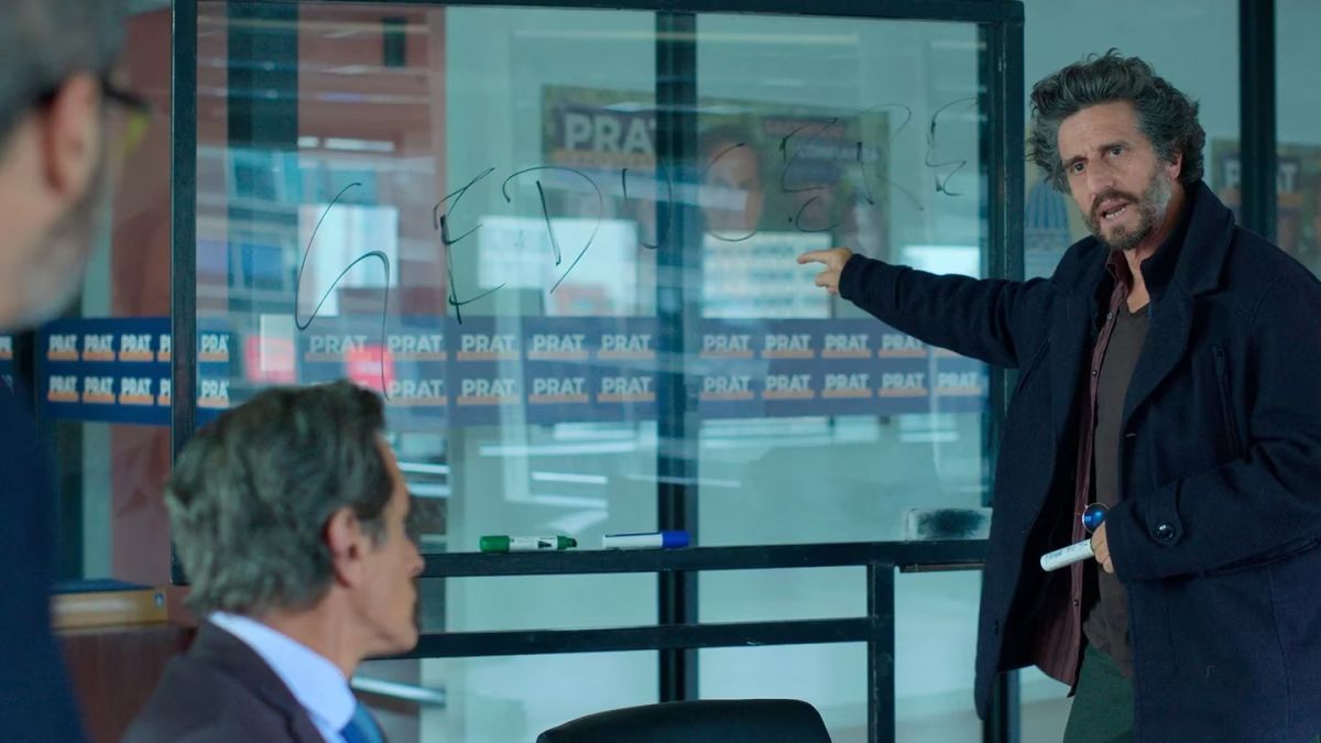 Crítica de “Doble discurso”, el coach de la política con Diego Peretti