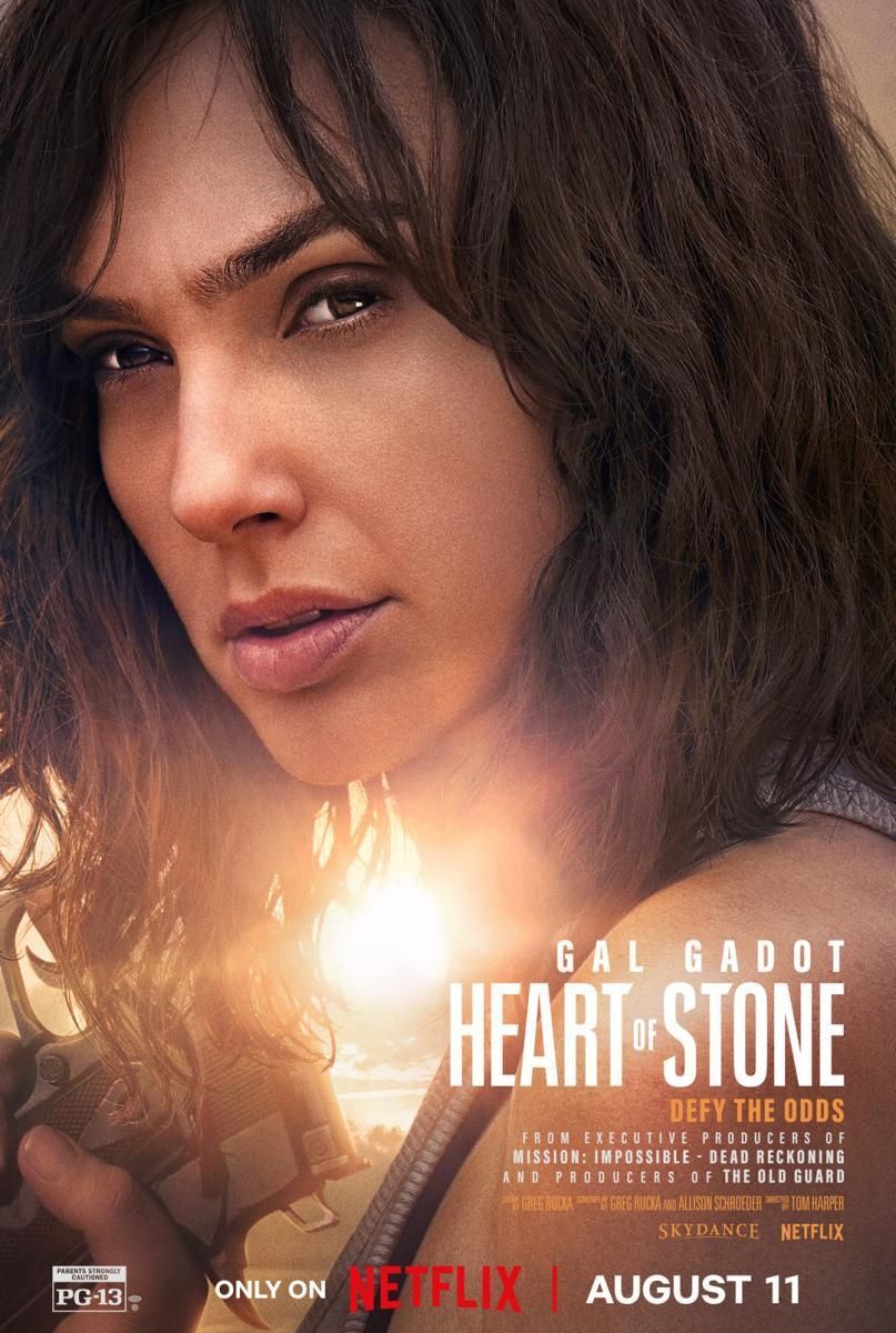 Crítica de "Agente Stone", con Gal Gadot como la nueva reina de corazones del cine de espías