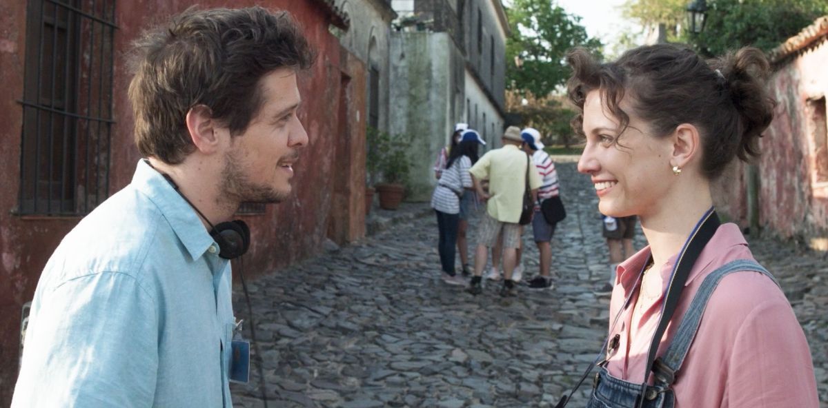 Crítica de “Julio, felices por siempre”, la comedia uruguaya que deconstruye ideales románticos