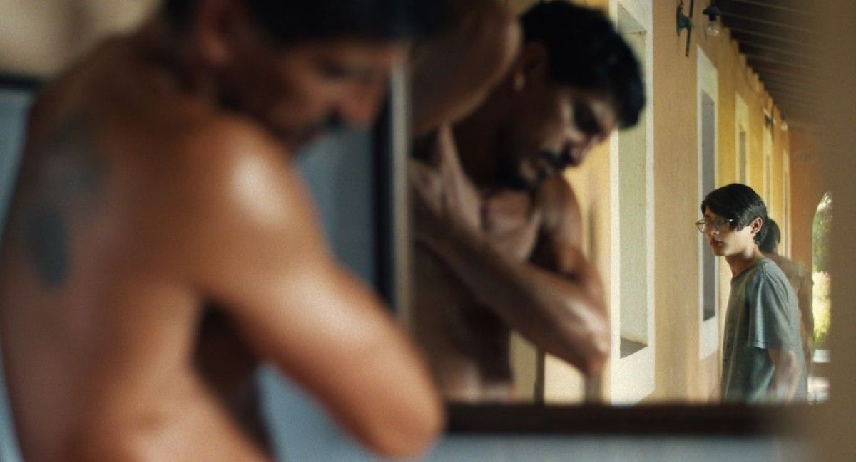 Crítica de "Almamula", Juan Sebastián Torales en búsqueda de la identidad sexual