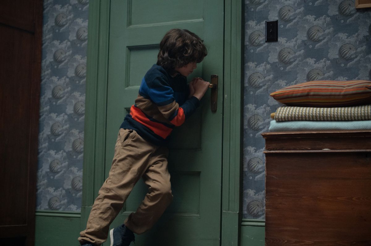 Crítica de “Toc Toc Toc (Cobweb)”, el sonido del mal, una telaraña de miedos