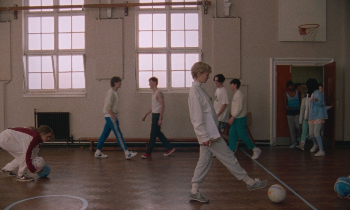 Crítica de "Blue Jean", un retrato de la lucha LGBTIQ+ en la Inglaterra de Thatcher