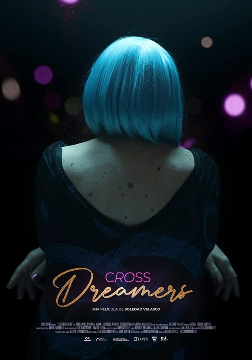Crítica de "Cross Dreamers": Soledad Velasco y el descubriendo la feminidad oculta