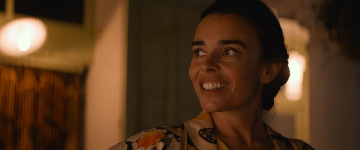 Crítica de "Simone, la mujer del siglo", la memoria como combustible