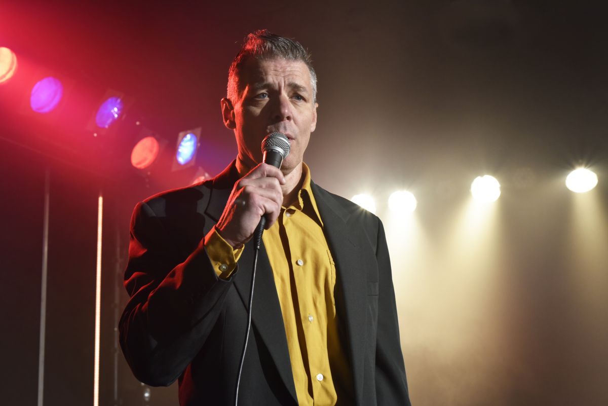 Crítica de "Hojas de otoño", el regreso triunfal de Aki Kaurismäki