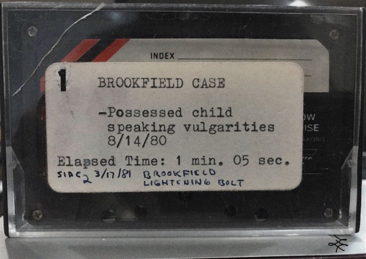 Crítica de “Juicio al Diablo”, la estafa de los Warren y el caso real que inspiró a las películas