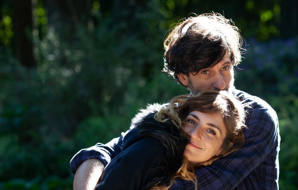 Crítica de “Un pájaro azul”, Julieta Zylberberg y Alfonso Tort en una crisis de origen freudiano