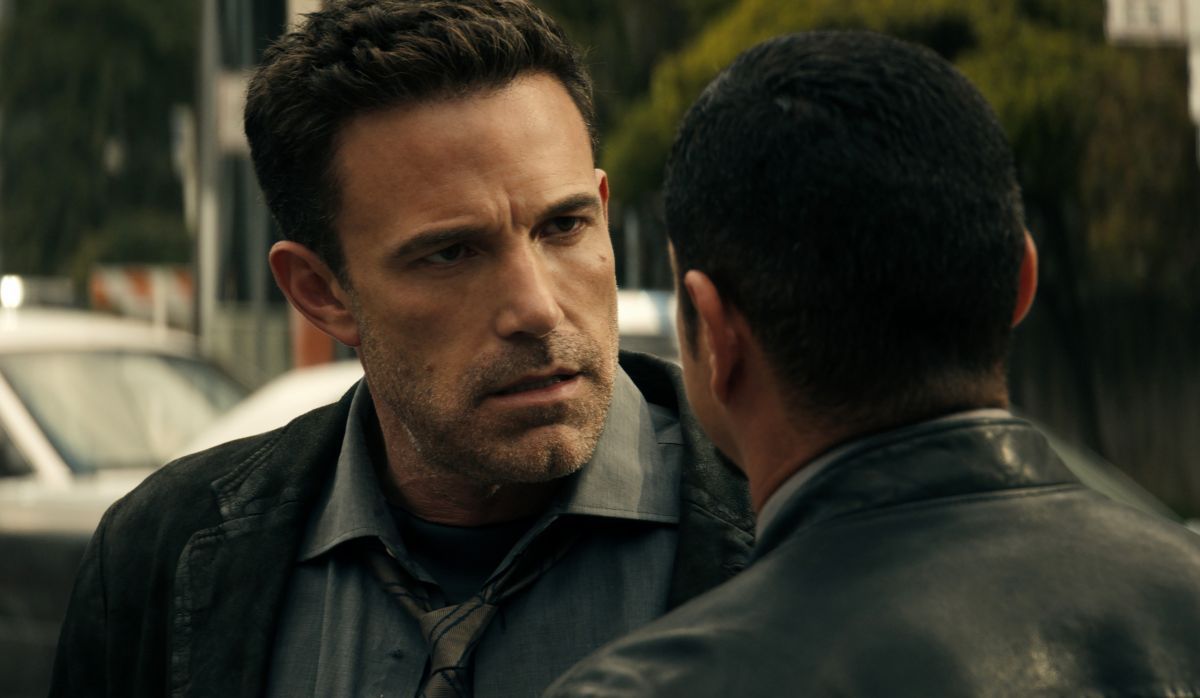 Crítica de “Hipnosis, arma invisible”, Robert Rodríguez dirige a Ben Affleck en una película sin pies ni cabeza