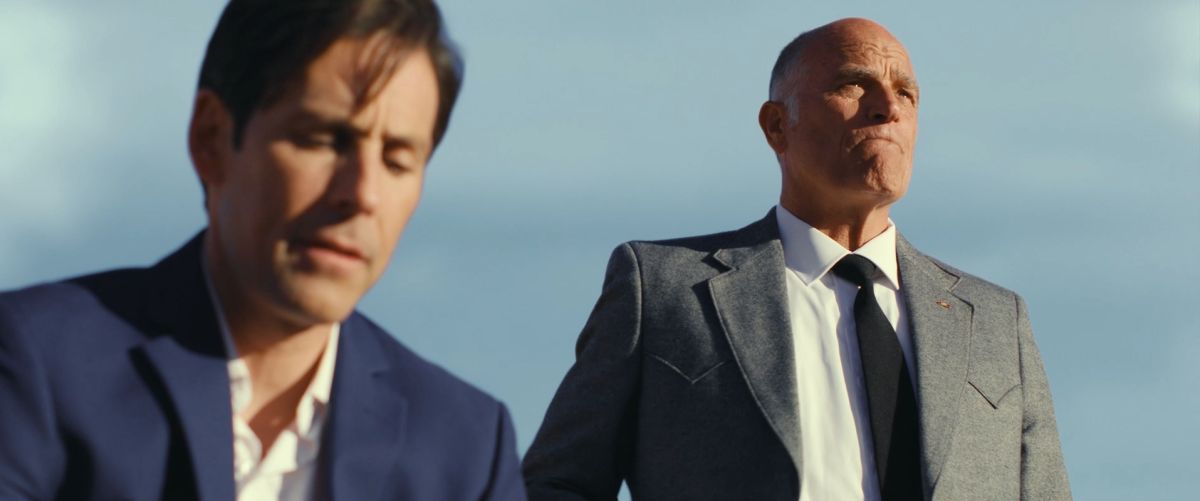 Crítica de “Nefarious”, una charla entre un hombre de ciencia ateo y el Cristo de los demonios