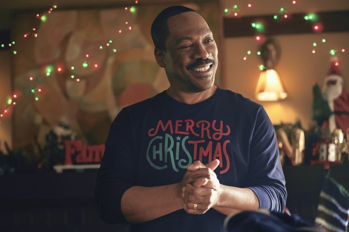 Crítica de “La calle de la Navidad”, Eddie Murphy contra una maldición navideña