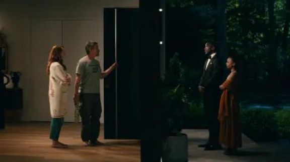 Crítica de "Dejar el mundo atrás", Julia Roberts y Ethan Hawke en un thriller apocalíptico que desafía las convenciones