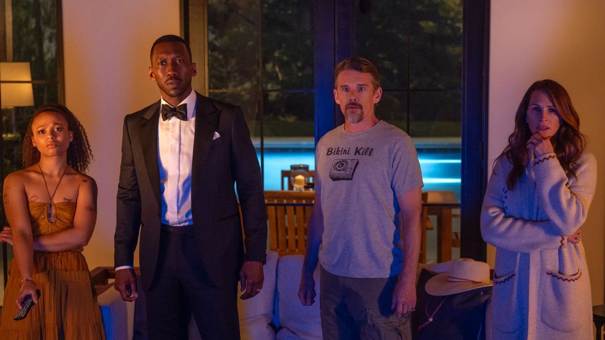 Crítica de "Dejar el mundo atrás", Julia Roberts y Ethan Hawke en un thriller apocalíptico que desafía las convenciones