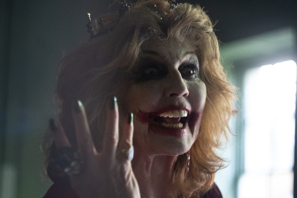 Crítica de “Alicia en el país de las pesadillas“, un Lewis Carroll para el espanto