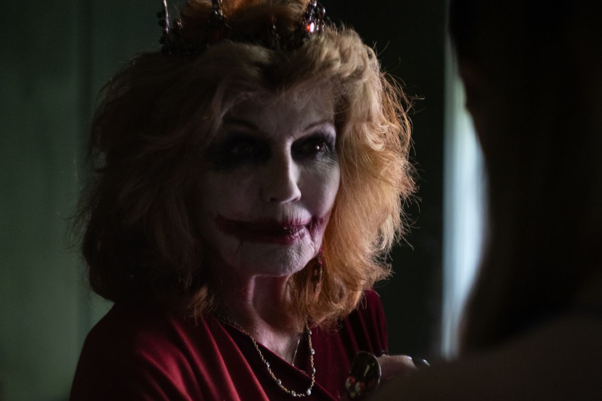 Crítica de “Alicia en el país de las pesadillas“, un Lewis Carroll para el espanto