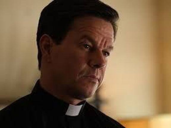 Crítica De “el Milagro Del Padre Stu” Mark Wahlberg Y Mel Gibson En