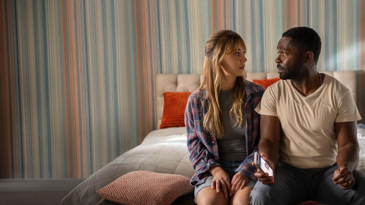 Crítica de "Juego de roles", Kaley Cuoco y David Oyelowo en una trama predecible y desaprovechada