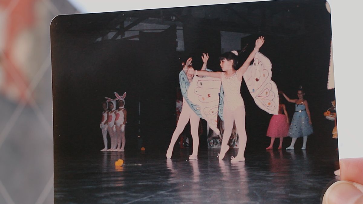 Crítica de "Mover (lo que no se ve)", Mara Ávila entre la danza y la introspección