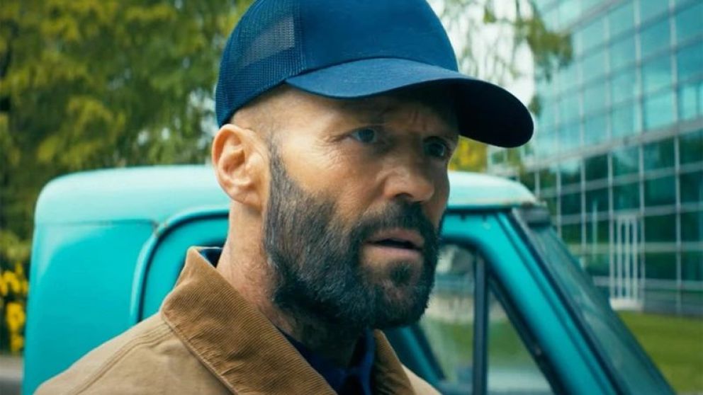 Crítica de "Beekeeper: sentencia de muerte",  Jason Statham demuestra una vez más su eficacia en el género de acción