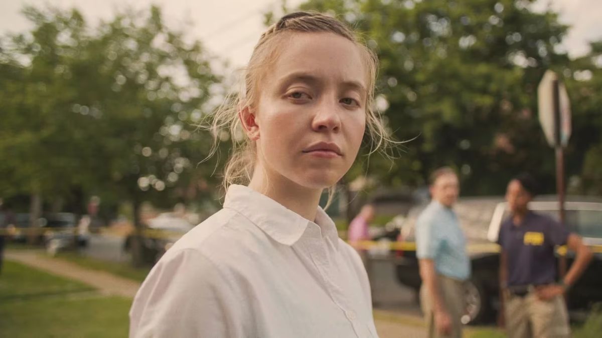 Crítica de "Reality": Sydney Sweeney brilla en un thriller psicológico que puso en jaque el tablero político estadounidense