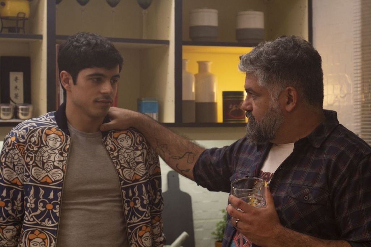 Lucas Santa Ana enciende “Luces azules” en la pantalla grande