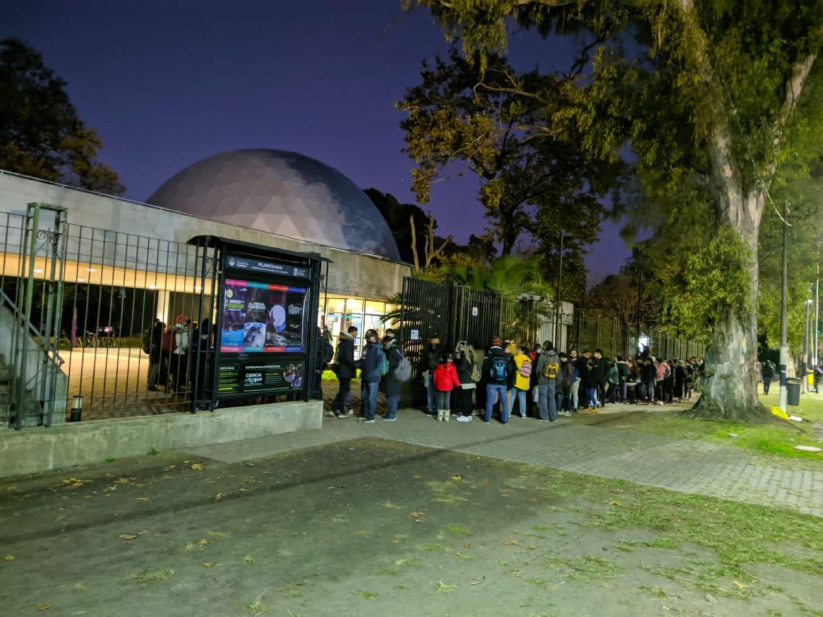 El festival "Gritos en el planetario" convoca películas y cortometrajes para su edición 2024