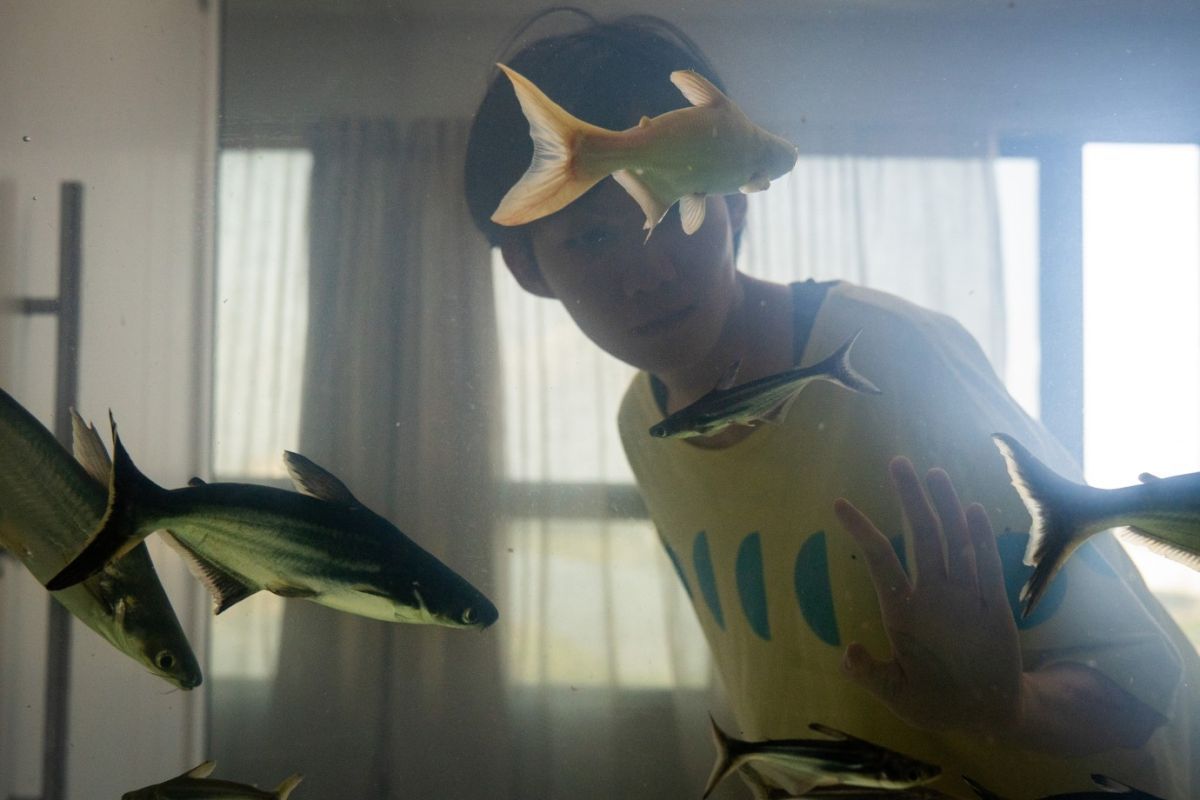 Crítica de "Dormir con los ojos abiertos": La consolidación de Nele Wohlatz como una directora sin límites y distintiva