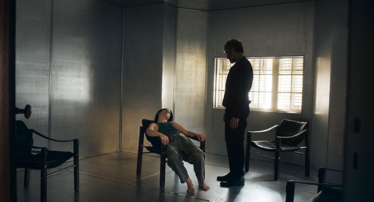 Crítica de "Los impactados": Lucía Puenzo bajo el resplandor de un rayo