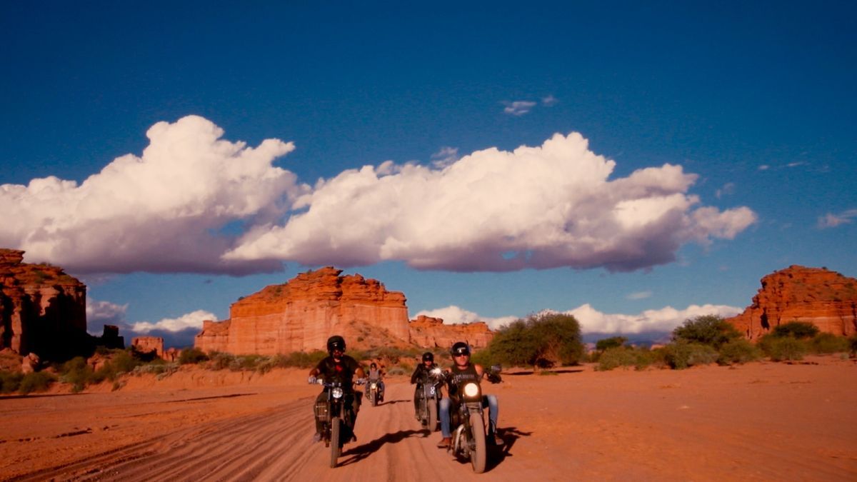 Crítica de "La Renga: Totalmente poseídos": Un rockumental motorizado por los paisajes argentinos