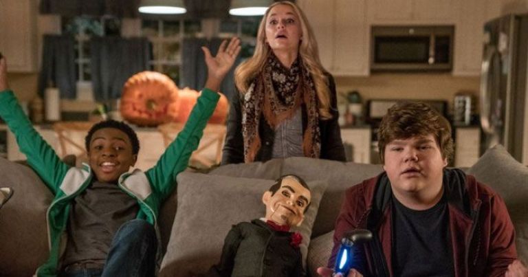 Crítica de "Escalofríos 2: Una noche embrujada": Otro capítulo de miedo