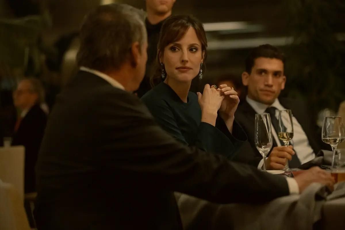 Crítica de "Mano de Hierro": Chino Darín y un viaje por el crimen organizado en el Puerto de Barcelona