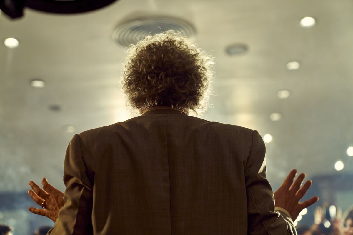 Crítica de "Coppola: El representante": ¿Era necesaria una serie sobre el manager de Maradona?