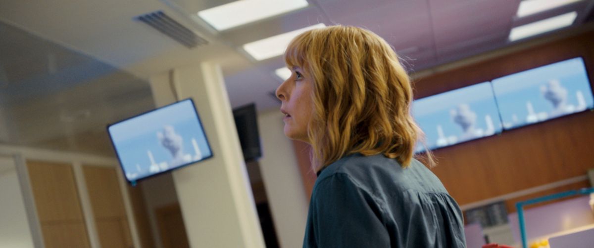 Crítica de “Tokyo Shaking”: un edificio inestable, con Karin Viard