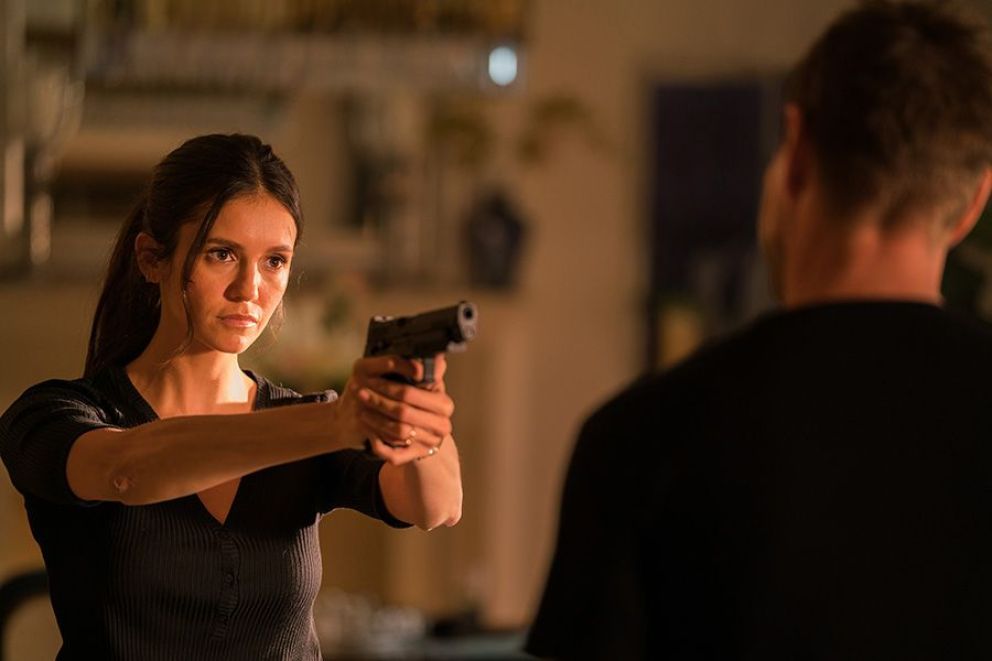 Crítica de "Agente X: Última misión", Aaron Eckhart y el resurgimiento de los agentes jubilados