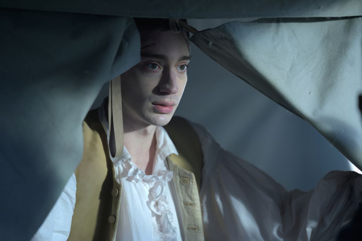 Crítica de “Franklin”: Michael Douglas y el prócer diplomático de la independencia estadounidense