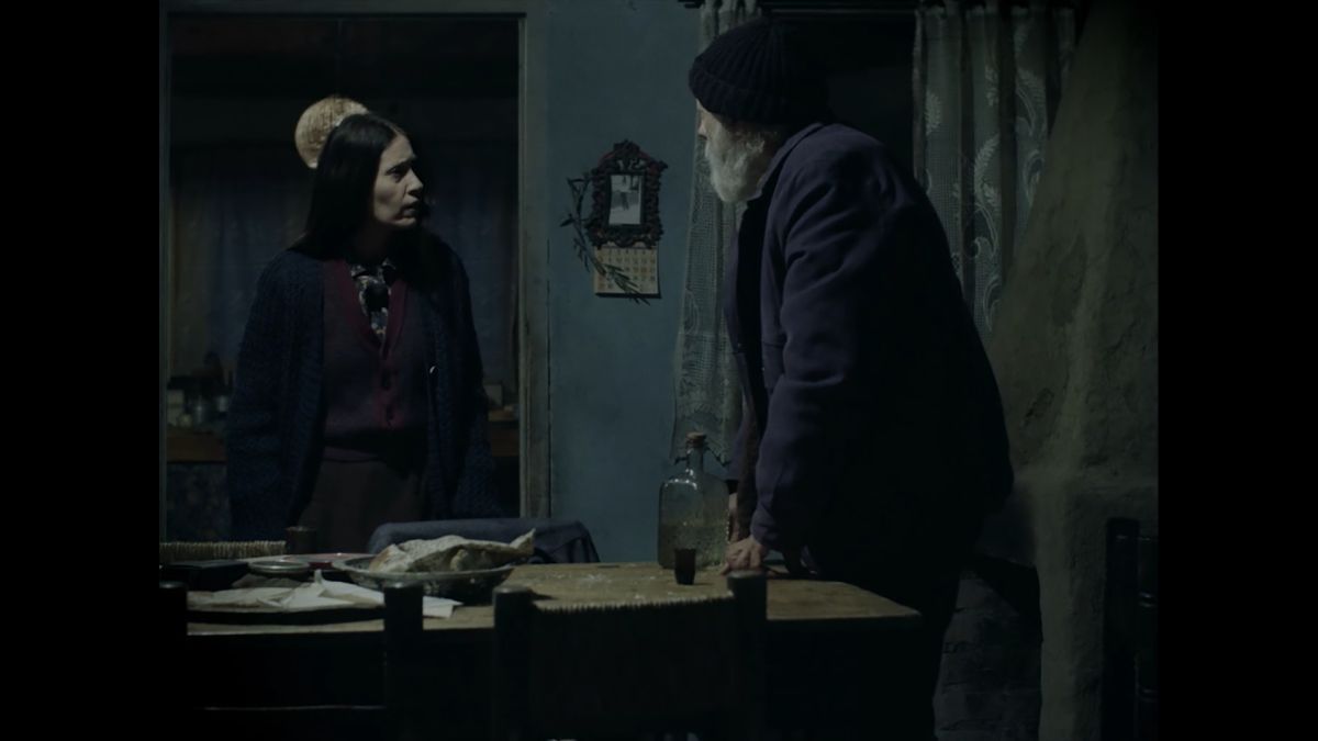 Crítica de "La noche adentro": Mónica Lairana en una travesía emocional por el desierto mendocino