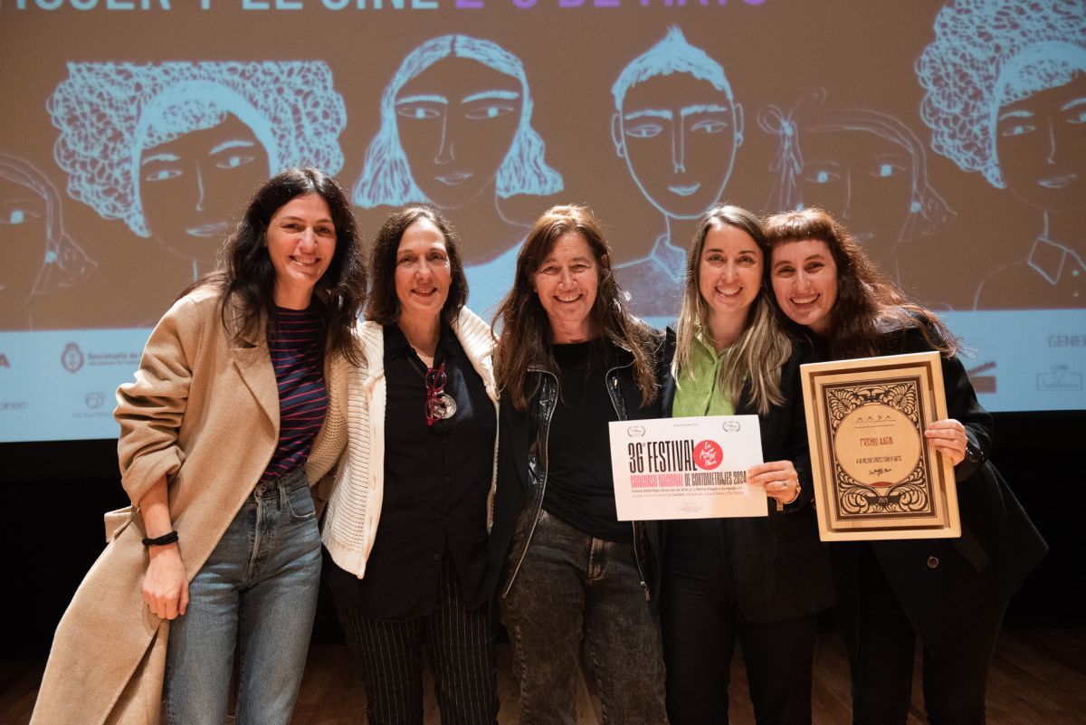 Todos los premios de "La Mujer y el Cine" 2024