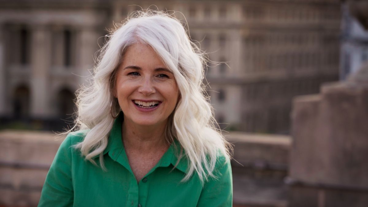 Crítica de "Leyenda Feroz": Una perspicaz vivisección de un éxito histórico y fenomenal