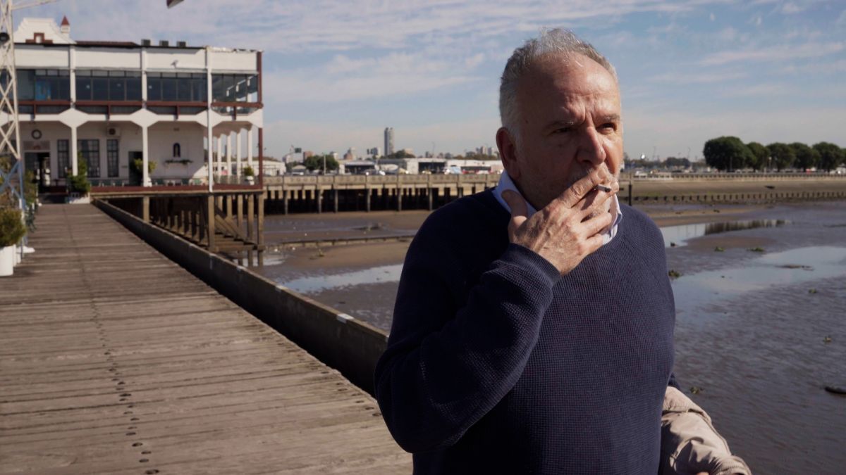 Crítica de "Leyenda Feroz": Una perspicaz vivisección de un éxito histórico y fenomenal