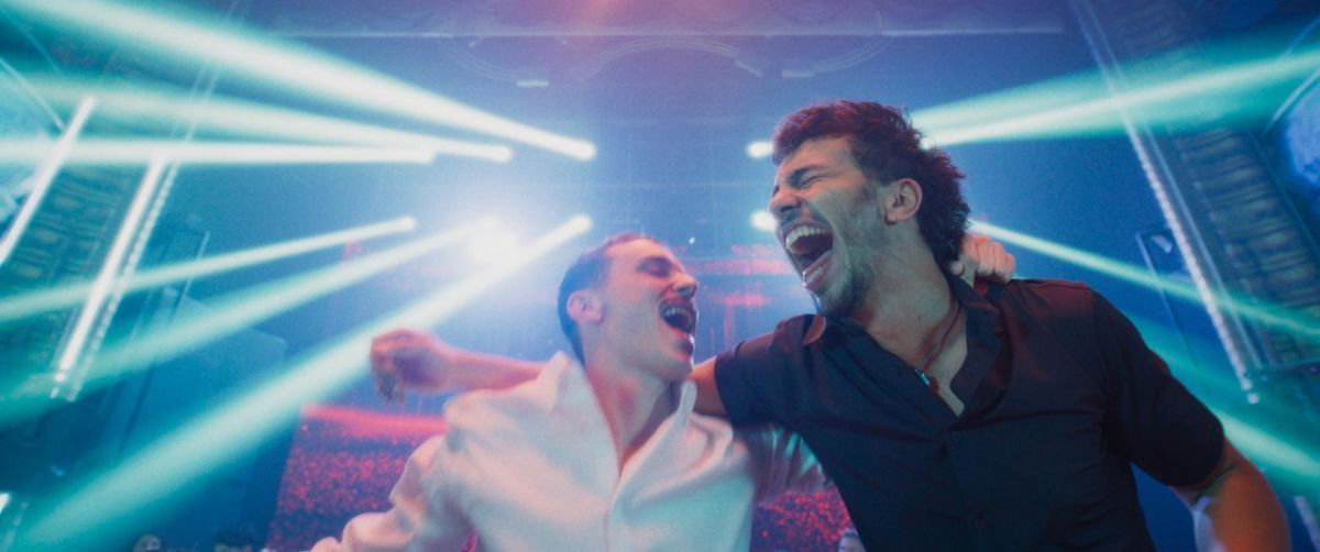 Crítica de "El correo": Arón Piper en un thriller electrizante que golpea con fuerza en la corrupción del pasado y presente