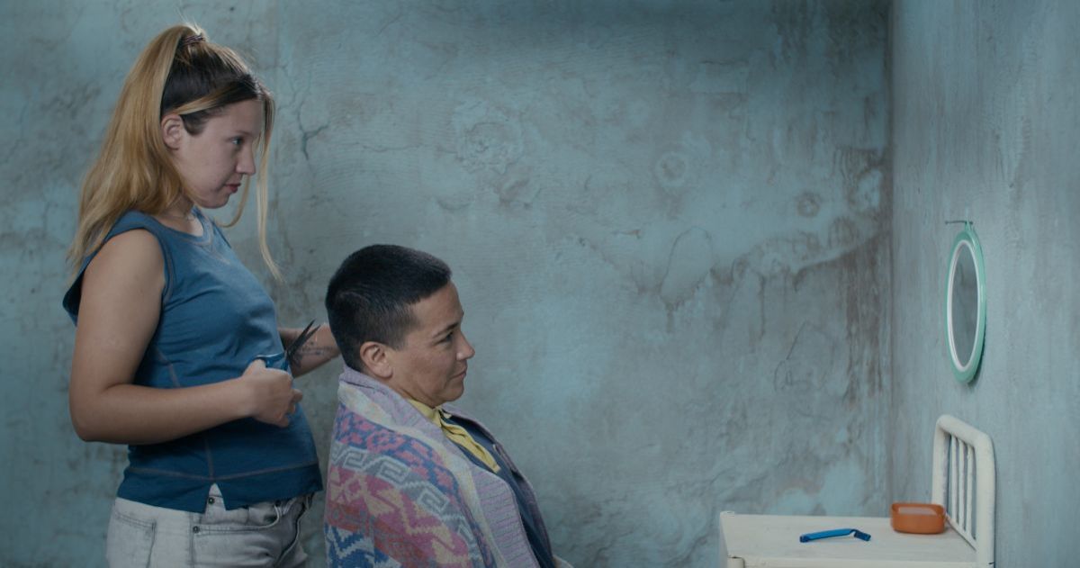 Crítica de "Reas": Lola Arias y la búsqueda de la libertad en la sinfonía de la prisión