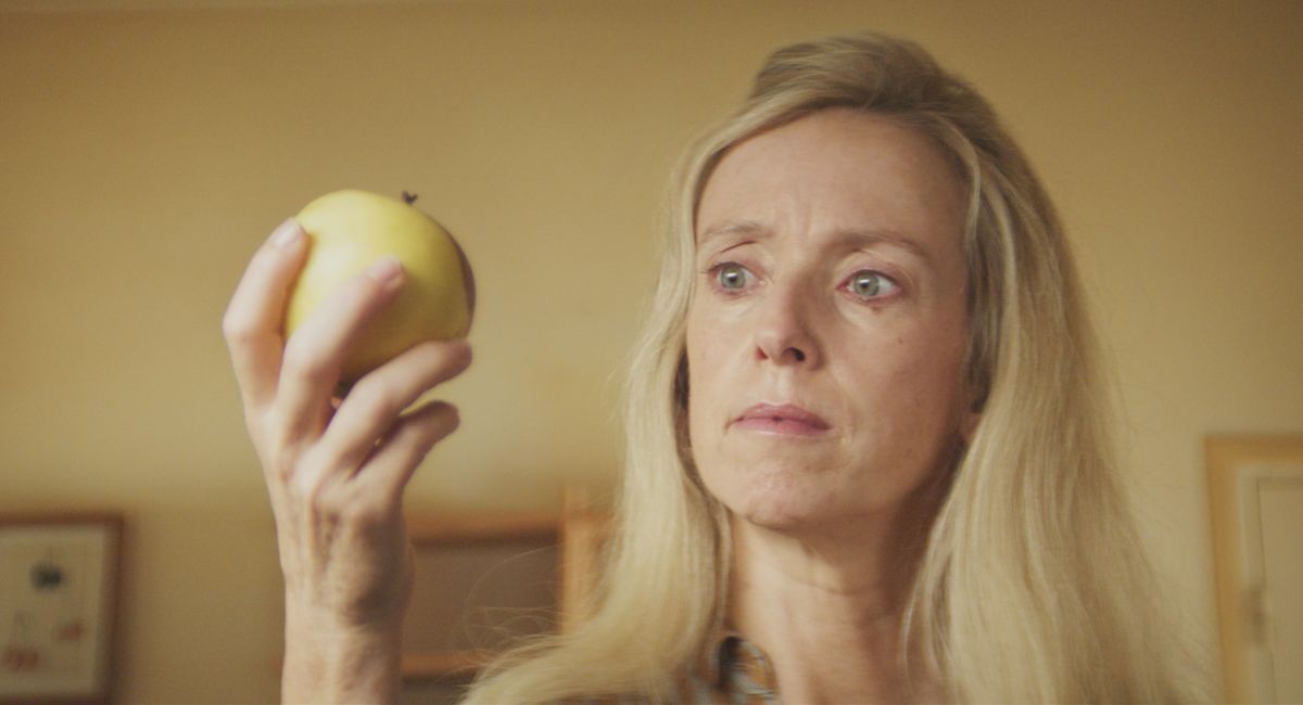 Crítica de “Increíble pero cierto”: la nueva locura surrealista de Quentin Dupieux