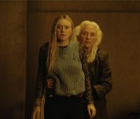 Crítica de “Observados”: Dakota Fanning y el punto de no retorno de Shyamalan