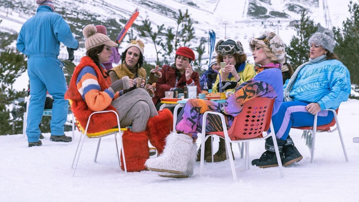 Crítica de "Vestidas de azul": Vuelven "Los Javis" con una digna sucesora de "Veneno"