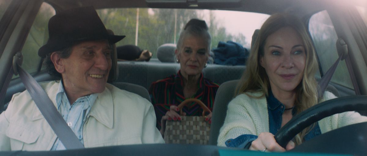 Crítica de "Miranda, de viernes a lunes": Inés Estévez y un renacer en la tormenta