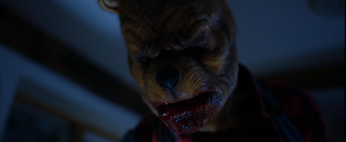 Crítica de "Winnie Pooh: Miel y sangre 2": La secuela del oso feo, sucio y malo